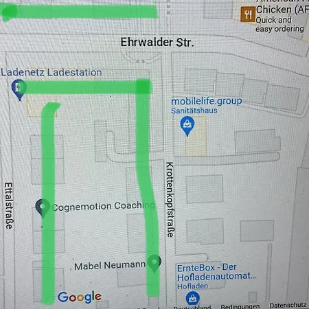 Mit Garagenparkplatz An U-bahnstation Apartman München